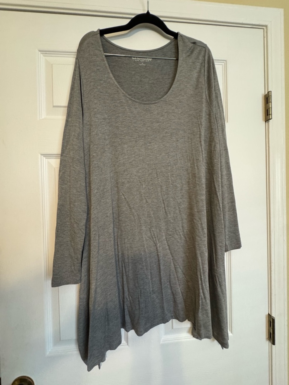 Soft Surroundings Gray Scoop-Neck Tunic